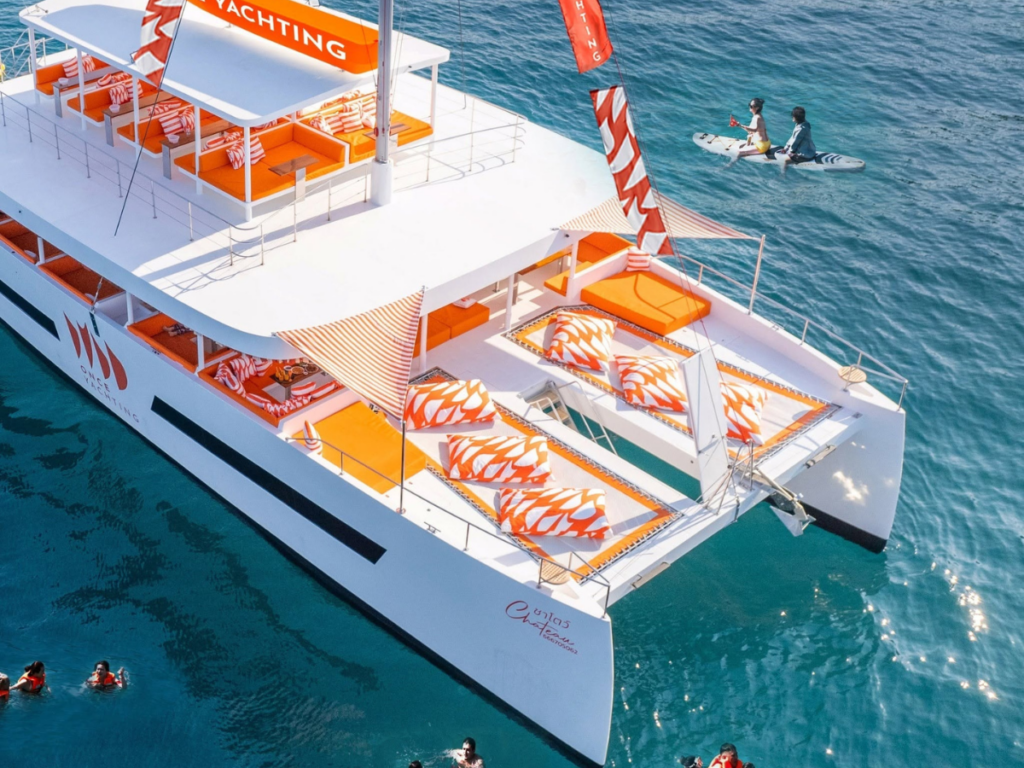 ล่องเรือปาร์ตี้พัทยา Chateau Party Yacht