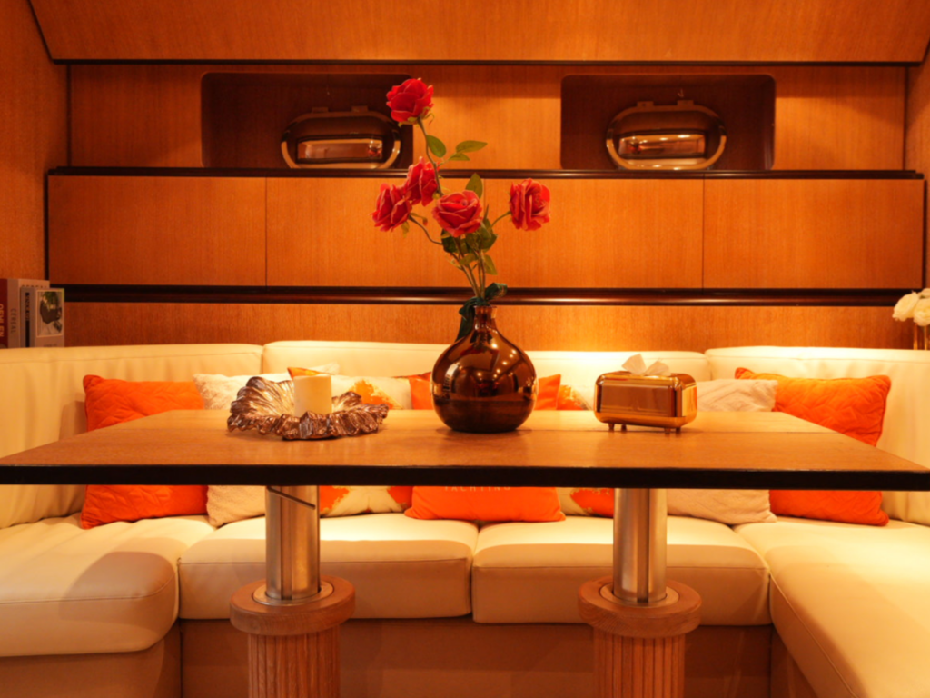 Motor Yacht Arno Leopard Cognac yacht 75 ft.