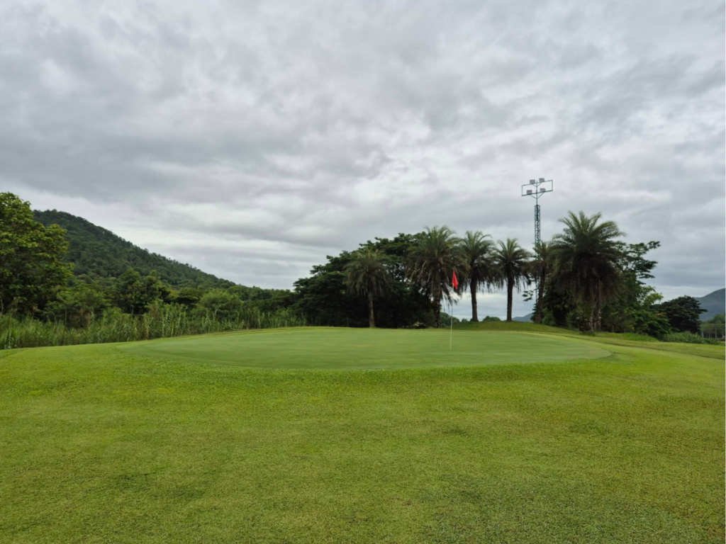 Gassan Khuntan Golf Resort