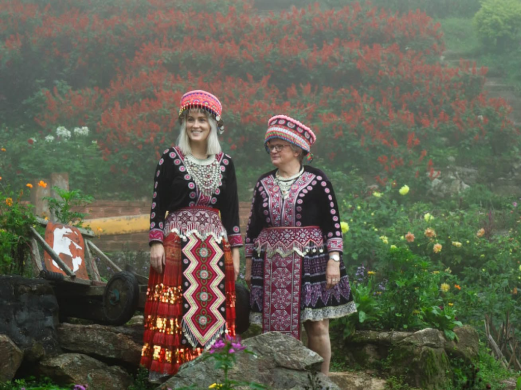 Tour Doi Suthep Temple & Hmong Village – Phuping Palace