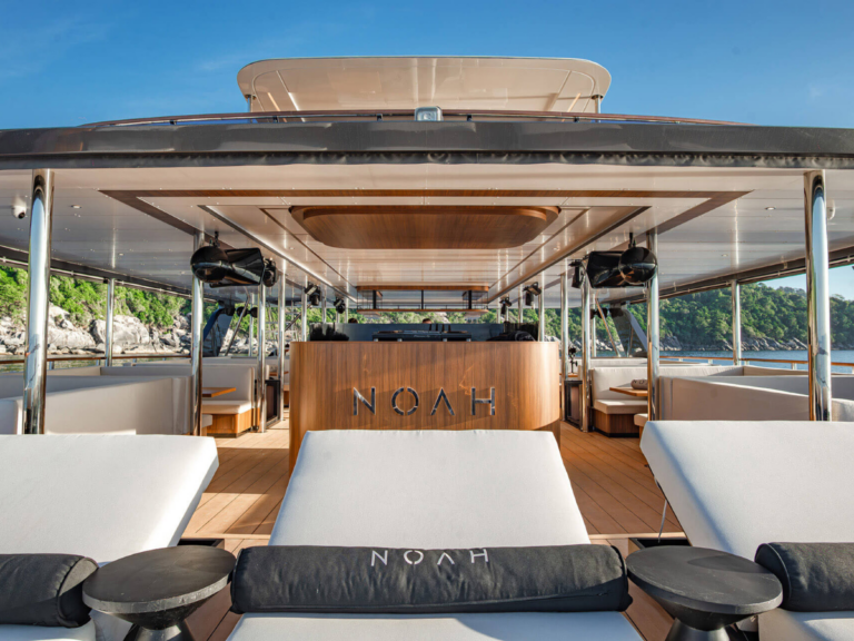 Noah Yacht Club ( JOIN DAY TRIP Noah Experience )