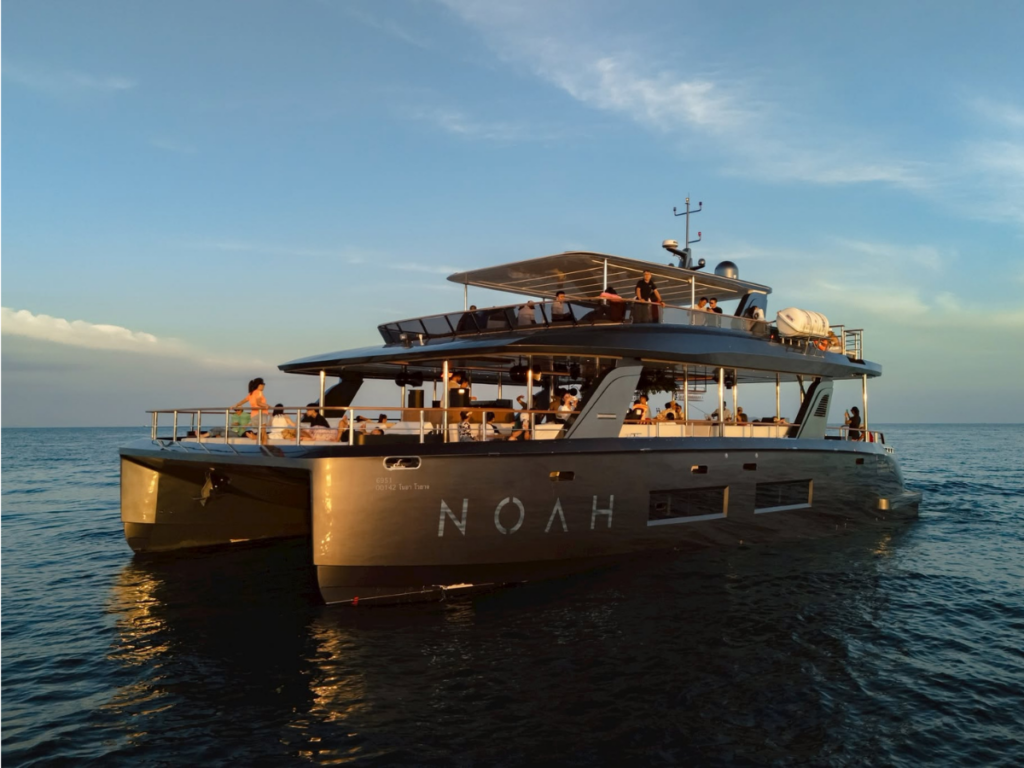 Noah Yacht Club ( JOIN DAY TRIP Noah Experience )