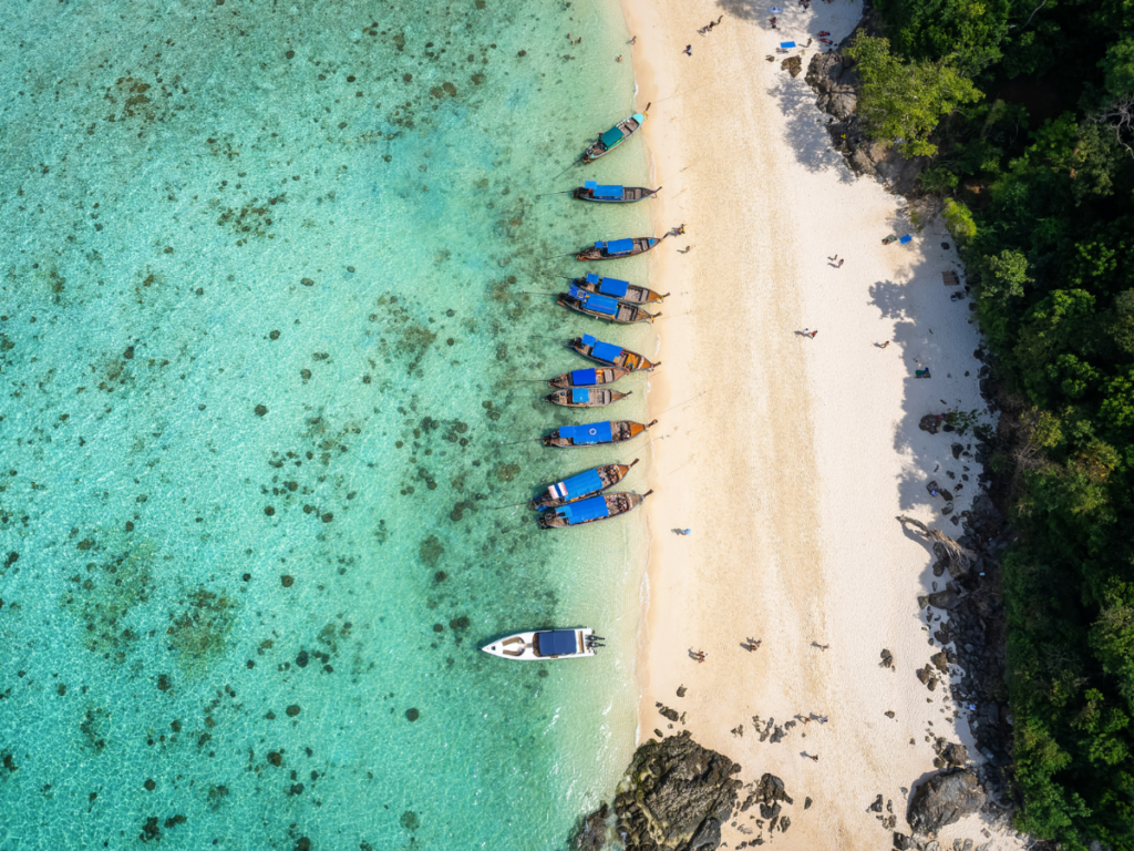ทัวร์เกาะพีพี 5 เกาะ Yacht ไปเช้า-เย็นกลับ