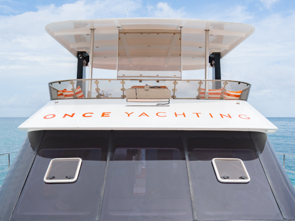 Power Catamaran Whisky – Floeth yacht 48 ft.