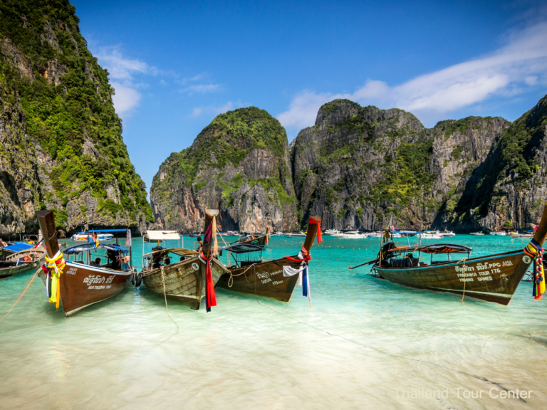 A ทัวร์เกาะพีพี + เกาะไม้ท่อน ( ชมพระอาทิตย์ตก ) SpeedBoat ไปเช้า-เย็นกลับ