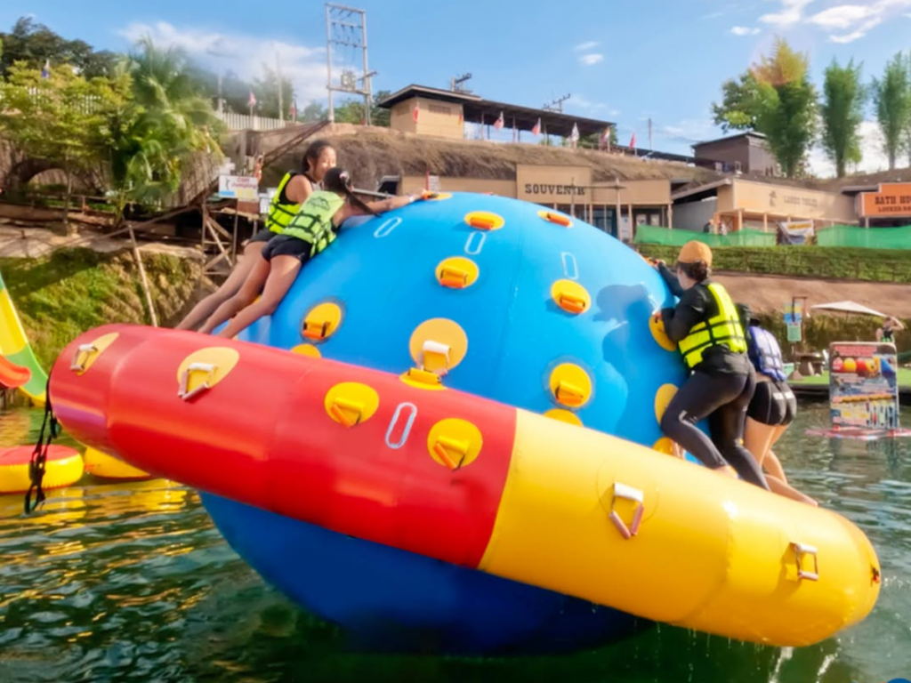 Grand Canyon Water Park สวนน้ำแกรนด์แคนยอน วอเตอร์พาร์ค