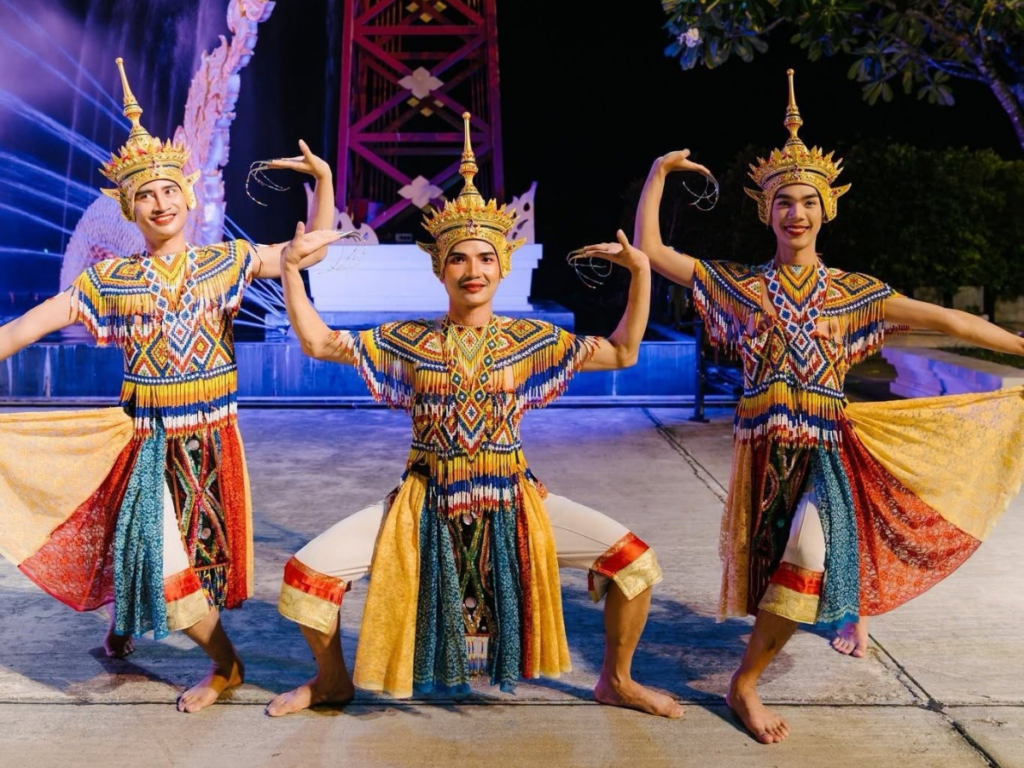 Siam Niramit Phuket