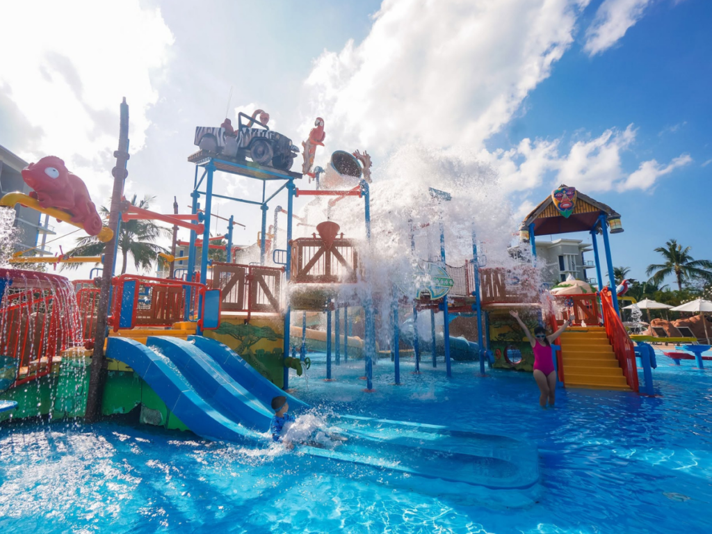 Splash Jungle Water Park Phuket สวนน้ำสแปลช จังเกิ้ล