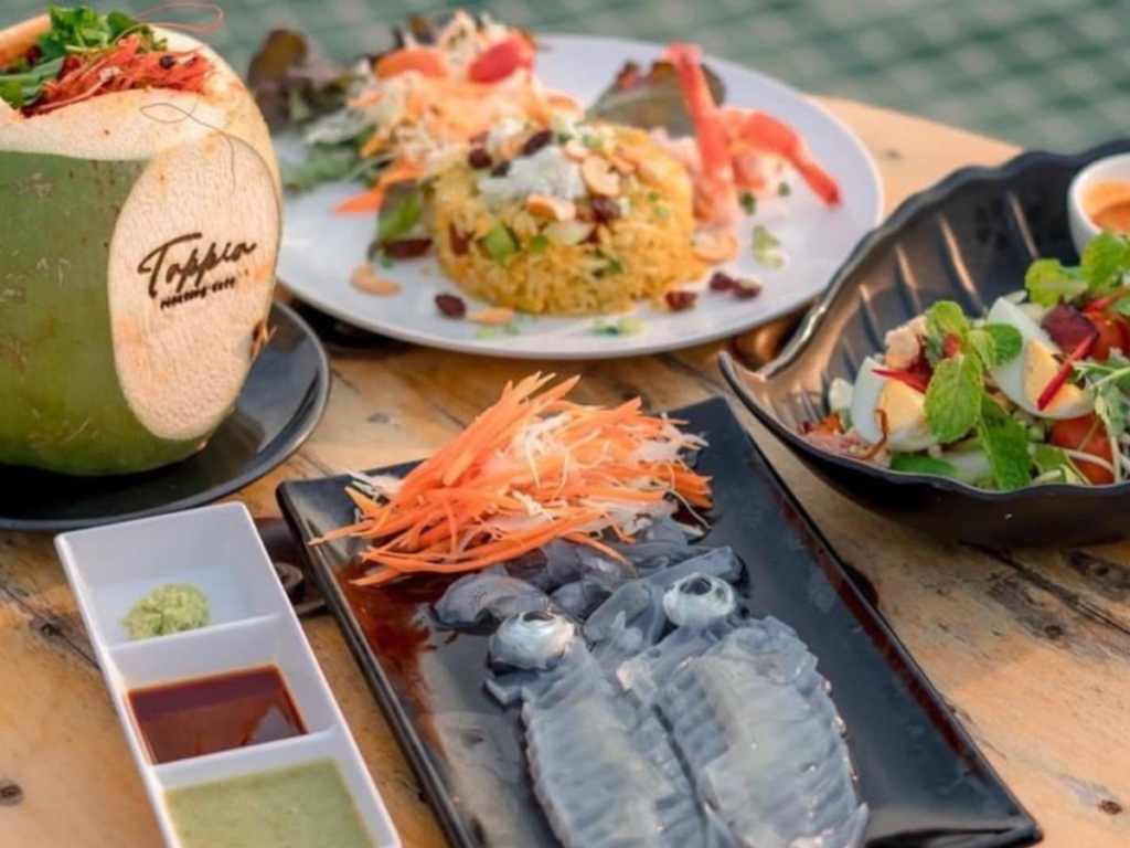 Tappia Floating Cafe Pattaya