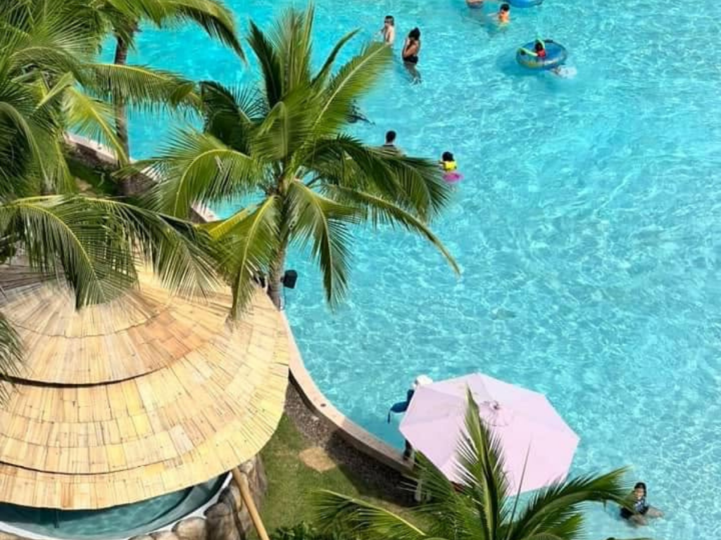 Vana Nava Hua Hin