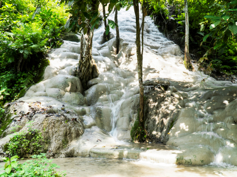 Half day tour to Sticky Waterfall + Dantewada (Minimum 2 pax)