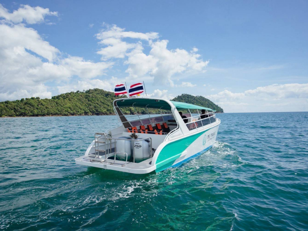 Private Speedboat to the Similan Islands ไพรเวทเรือสปีดโบ๊ดสิมิลัน